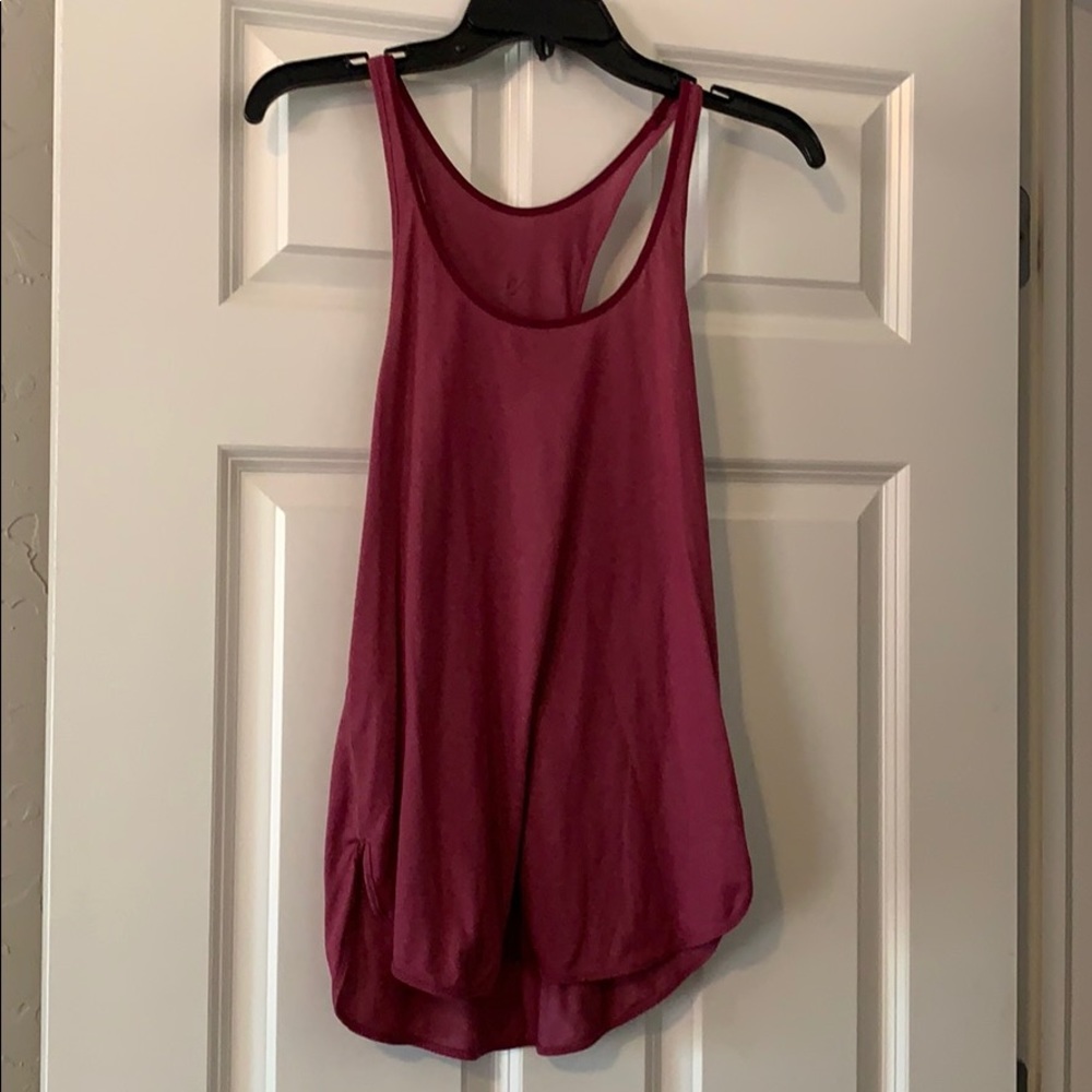 Lululemon tank